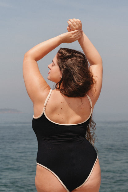 Maiô Nina Dupla Face