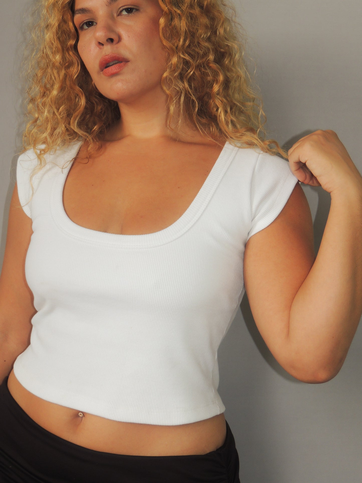 Blusa Manguinha Decote Redondo
