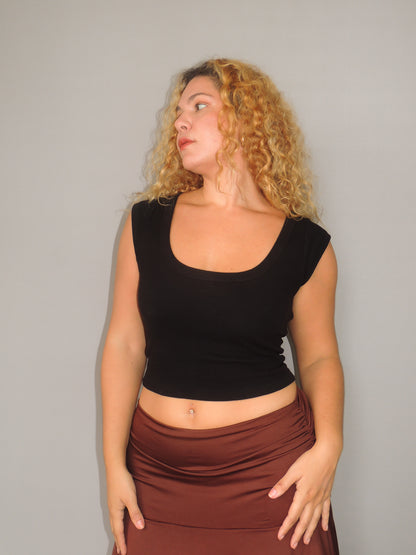 Blusa Manguinha Decote Redondo