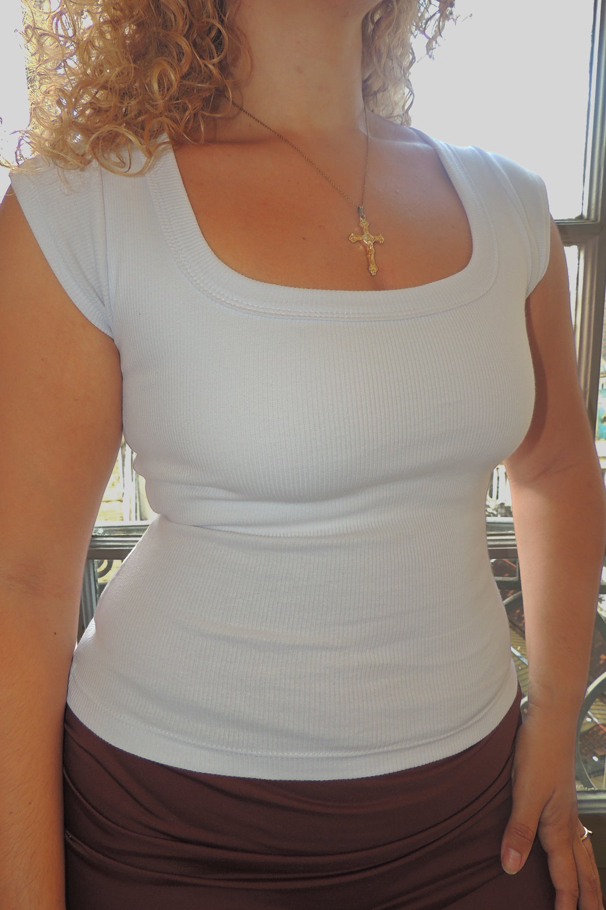 Blusa Manguinha Decote Redondo Longa