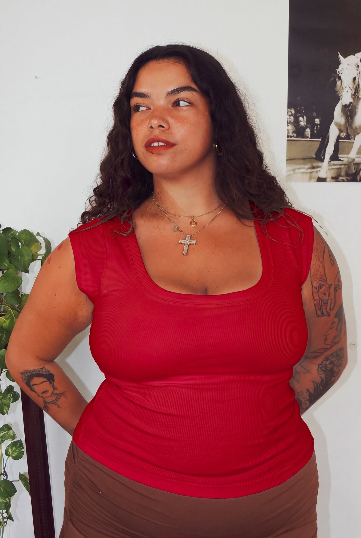 Blusa Manguinha Decote Redondo Longa