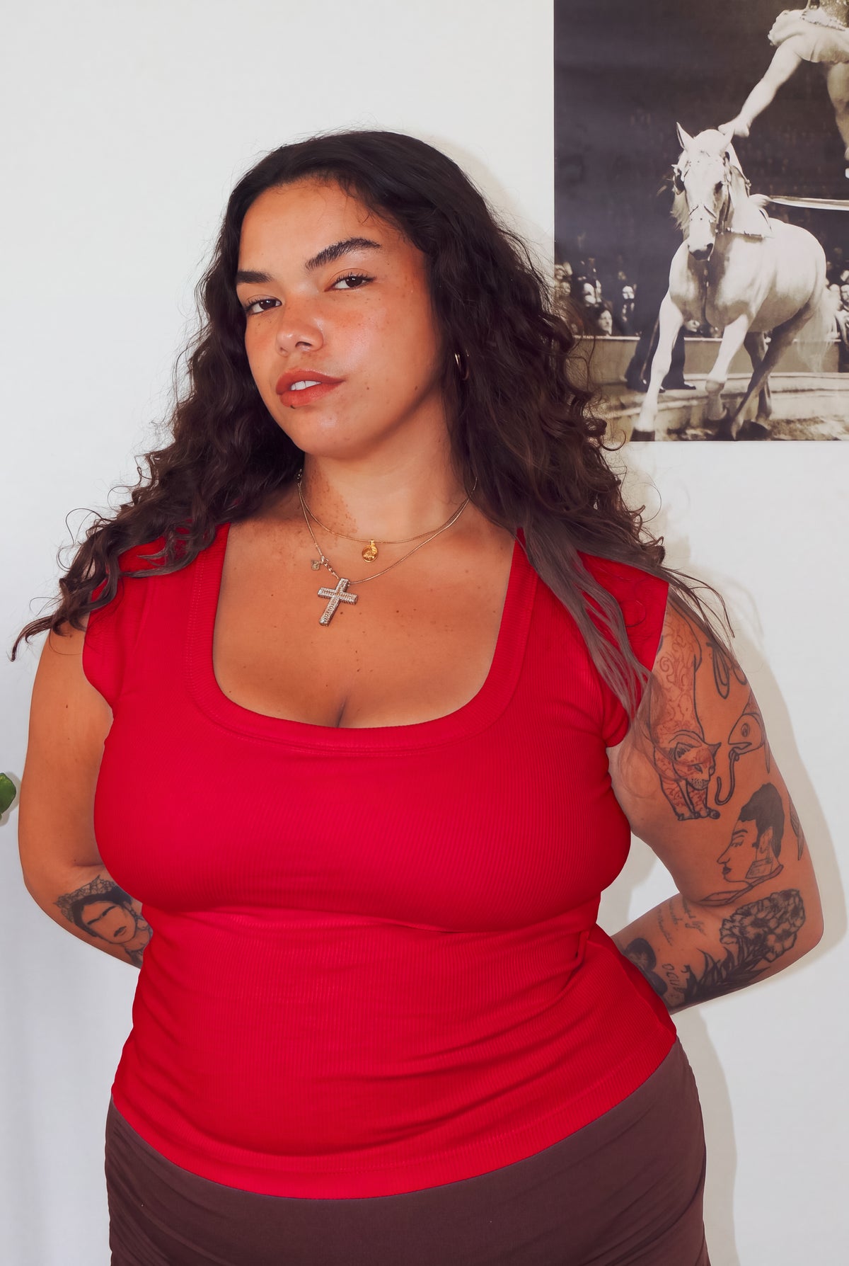 Blusa Manguinha Decote Redondo Longa